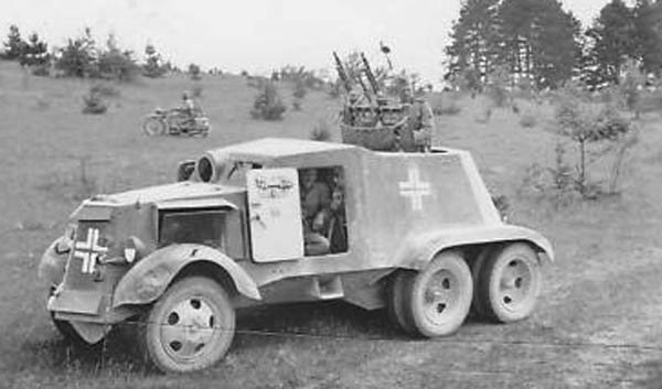 AAC1937 with Zwillingssockel 36. <br><br>Source: Several Internet sites. Here from Facebook.