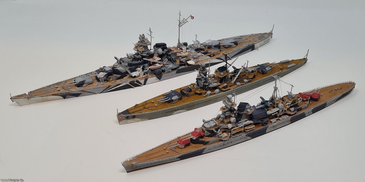 Admiral Graf Spee (getarnt als brit.BB, 12.1939)